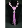 Collier cravate et pompon